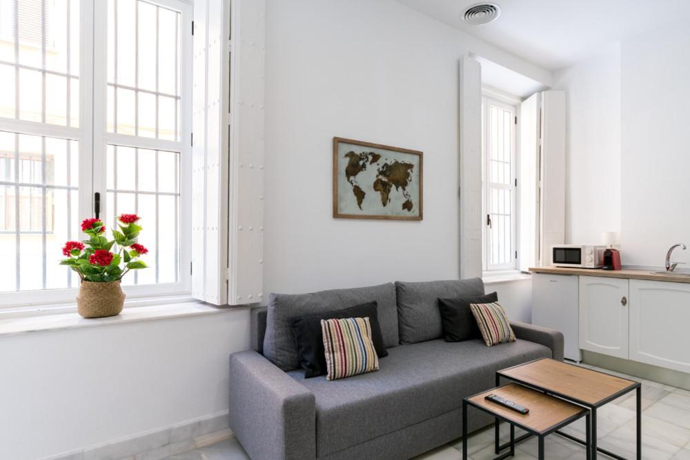 Olehousing-San Lorenzo Seville Exterior photo