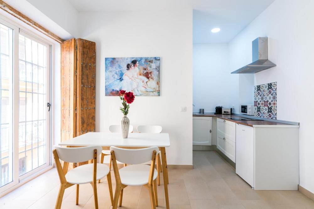 Olehousing-San Lorenzo Seville Exterior photo